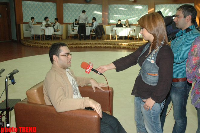 Певица Аян устроила дневную вечеринку "Ayan International" (фотосессия)