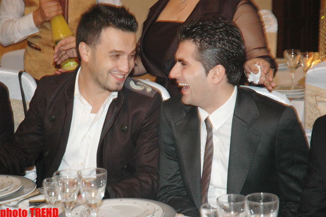 На свадьбе певицы Гюлай часы жениха были выставлены на аукцион и … (фотосессия)