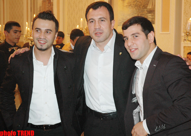 Олимпийский чемпион Эльнур Мамедли отметил рождение первенца на свадьбе (фотосессия)