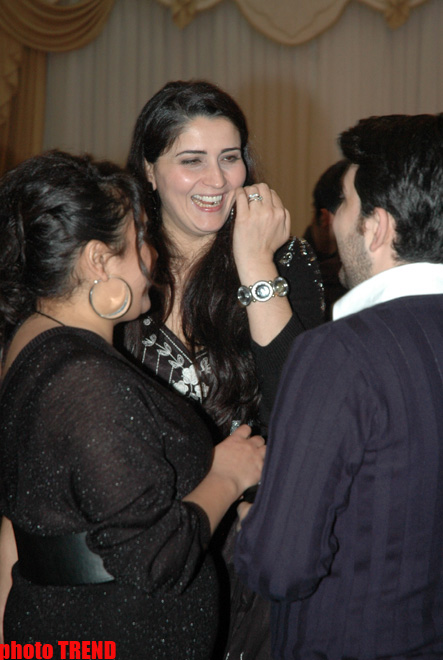 На свадьбе певицы Гюлай часы жениха были выставлены на аукцион и … (фотосессия)