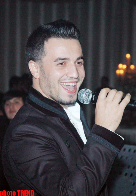 На свадьбе певицы Гюлай часы жениха были выставлены на аукцион и … (фотосессия)