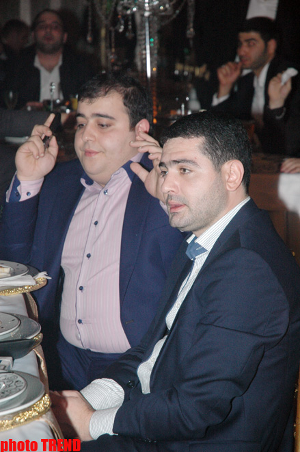 На свадьбе певицы Гюлай часы жениха были выставлены на аукцион и … (фотосессия)