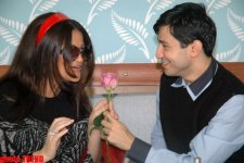 Певица Аян устроила дневную вечеринку "Ayan International" (фотосессия)