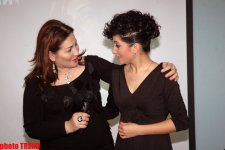 Певица Аян устроила дневную вечеринку "Ayan International" (фотосессия)