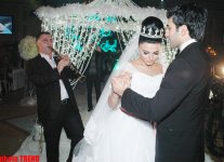 На свадьбе певицы Гюлай часы жениха были выставлены на аукцион и … (фотосессия)