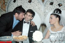 На свадьбе певицы Гюлай часы жениха были выставлены на аукцион и … (фотосессия)