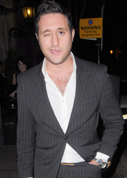 С удовольствием выступил бы в Баку – экс-солист "Blue" Энтони Коста