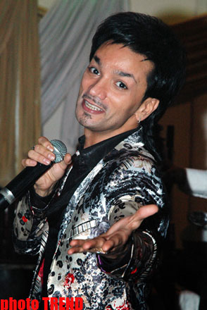 ТОП-20 самых симпатичных азербайджанских певцов (фотосессия)