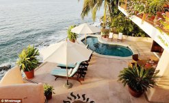 Романтический отдых Бритни Спирс (фотосессия)