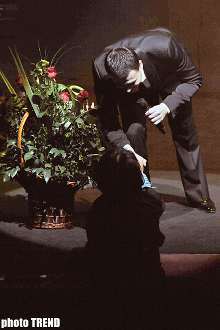 "Чудеса" Эмина Агаларова в Баку (фотосессия)