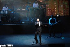 "Чудеса" Эмина Агаларова в Баку (фотосессия)