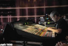 "Чудеса" Эмина Агаларова в Баку (фотосессия)