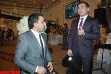 Телеведущий Илькин Гасани и певец Аяз Гасымов побратались (фотосессия)