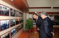 Ильхам Алиев принял участие в открытии реконструированного Дома поэзии Самеда Вургуна (версия 2)(ФОТО)
