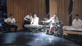 Вторая неделя конкурса "Azeri Star 2011" посвящена народному артисту Азербайджана Эмину Сабитоглу (фотосессия)