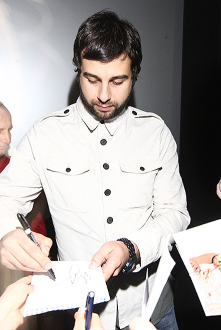 Премьера комедии "Выкрутасы" с Миллой Йовович (фотосессия)