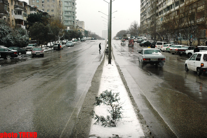 Минтранс Азербайджана задействовал все силы для обеспечения нормального движения на улицах Баку