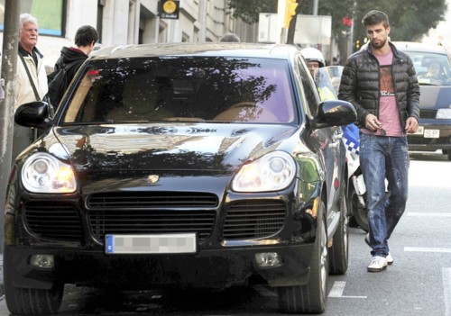 Шакира и Херард Пике попались в объективы папарацци (фотосессия)
