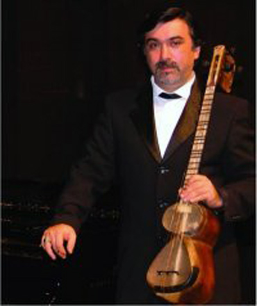 Тарист Ариф Азертюрк и певица Саида Дадашова в честь праздника Новруз выступят с концертом в Стамбуле