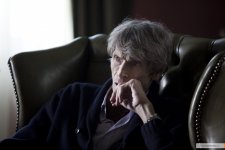 Шерон Стоун покорила азербайджанских журналистов (фотосессия)