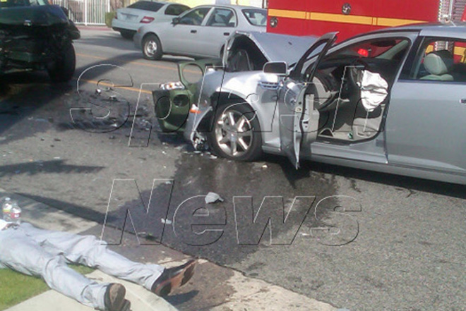 Бывший муж Кортни Кокс попал в аварию (фотосессия)