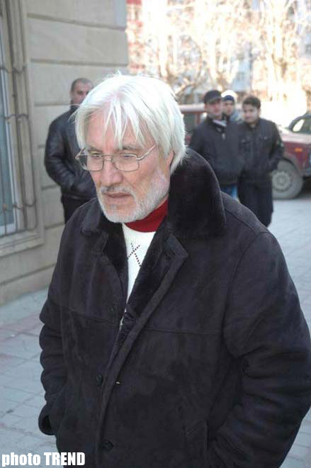 Заслуженного артиста Азербайджана Эльчина Гамидова аплодисментами проводили в последний путь (фотосессия)