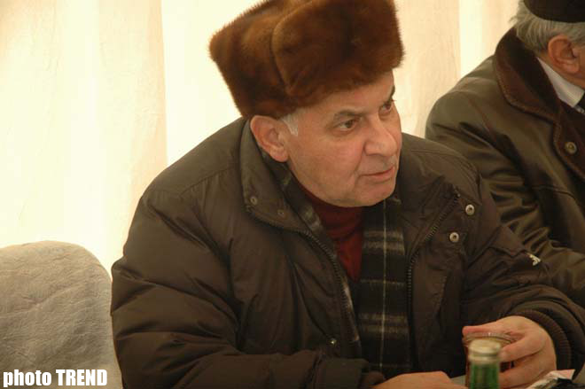 Заслуженного артиста Азербайджана Эльчина Гамидова аплодисментами проводили в последний путь (фотосессия)