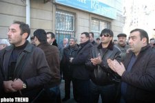 Заслуженного артиста Азербайджана Эльчина Гамидова аплодисментами проводили в последний путь (фотосессия)