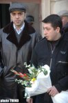 Заслуженного артиста Азербайджана Эльчина Гамидова аплодисментами проводили в последний путь (фотосессия)