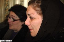 Заслуженного артиста Азербайджана Эльчина Гамидова аплодисментами проводили в последний путь (фотосессия)