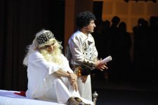 "Хна-яхды", или как “Бу шехерде” переписали Шекспира по-азербайджански (фотосессия)