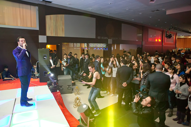 В азербайджанском шоу-бизнесе объявилась "мужская мафия"(фотосессия)