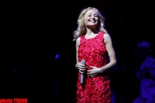 Поглощающий аншлаг Агутина и Варум в Баку! Масштабно и мастерски, но без души (фотосессия)