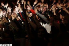 Поглощающий аншлаг Агутина и Варум в Баку! Масштабно и мастерски, но без души (фотосессия)