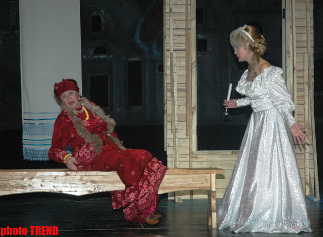 Женитьба по-русски с азербайджанским акцентом, или как Малейка Асадова выходила замуж (фотосессия)