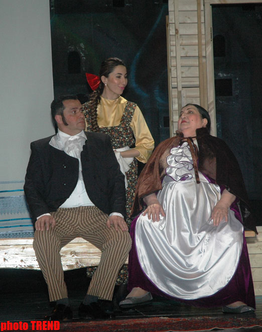 Женитьба по-русски с азербайджанским акцентом, или как Малейка Асадова выходила замуж (фотосессия)