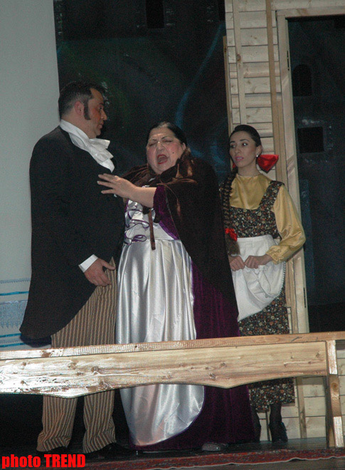 Женитьба по-русски с азербайджанским акцентом, или как Малейка Асадова выходила замуж (фотосессия)