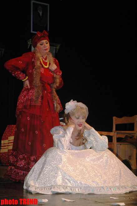 Женитьба по-русски с азербайджанским акцентом, или как Малейка Асадова выходила замуж (фотосессия)