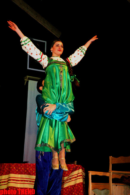 Женитьба по-русски с азербайджанским акцентом, или как Малейка Асадова выходила замуж (фотосессия)