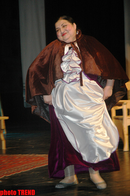 Женитьба по-русски с азербайджанским акцентом, или как Малейка Асадова выходила замуж (фотосессия)