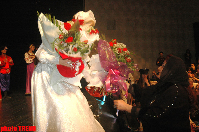 Женитьба по-русски с азербайджанским акцентом, или как Малейка Асадова выходила замуж (фотосессия)