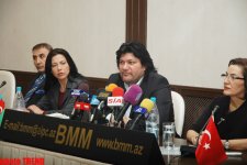 Зрители увидят на бакинской сцене настоящего тюркского сына - певец Ахмет Шафак (фотосессия)