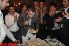 Телеведущие Самир Байрамлы и Севиндж Агаширинова сыграли  фиктивную свадьбу (фотосессия)