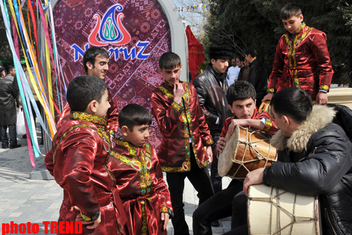 Праздник и традиции Новруз в Азербайджане (фотосессия)