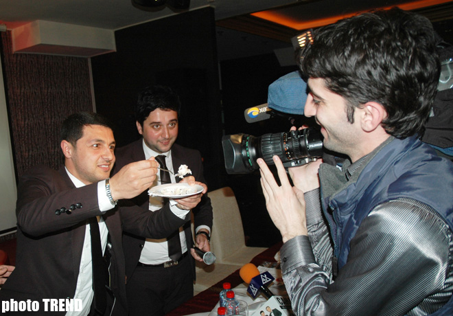 Азербайджанский шоу-бизнес будет покорять "Вселенная" (видео - фотосессия)