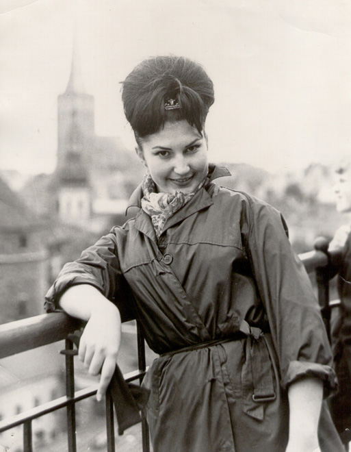 Корифей эстрадного искусства Натаван Шейхова отмечает юбилей – яркие воспоминания жизни (ФОТО)