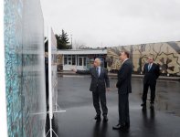 Президент Ильхам Алиев: Развитие пригородных бакинских поселков является приоритетным вопросом (версия 2) (ФОТО)