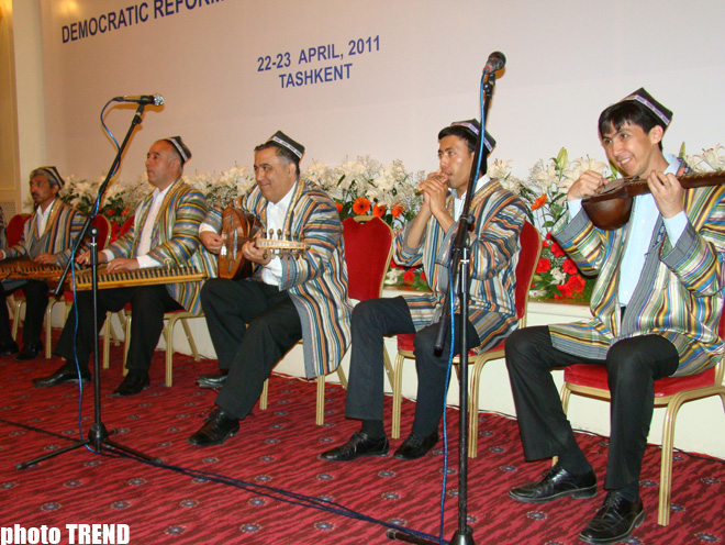 В солнечном Узбекистане - 20 лет спустя: тюркские корни, "аномальные холода" при +30 °C... (фотосессия, часть 1)