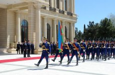 В Баку состоялась церемония официальной встречи Президента Украины (ФОТО)