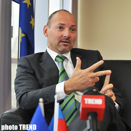 Евросоюз и Азербайджан отмечают 15-летие сотрудничества